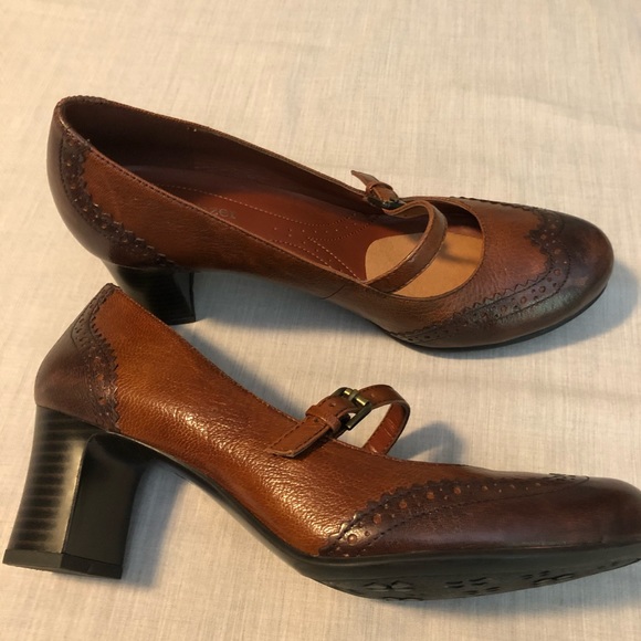 naturalizer n5 comfort heels